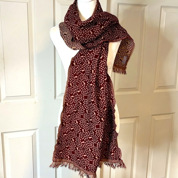 Mulberry women’s speckled pattern fringe scarfs - Picture 1 of 6